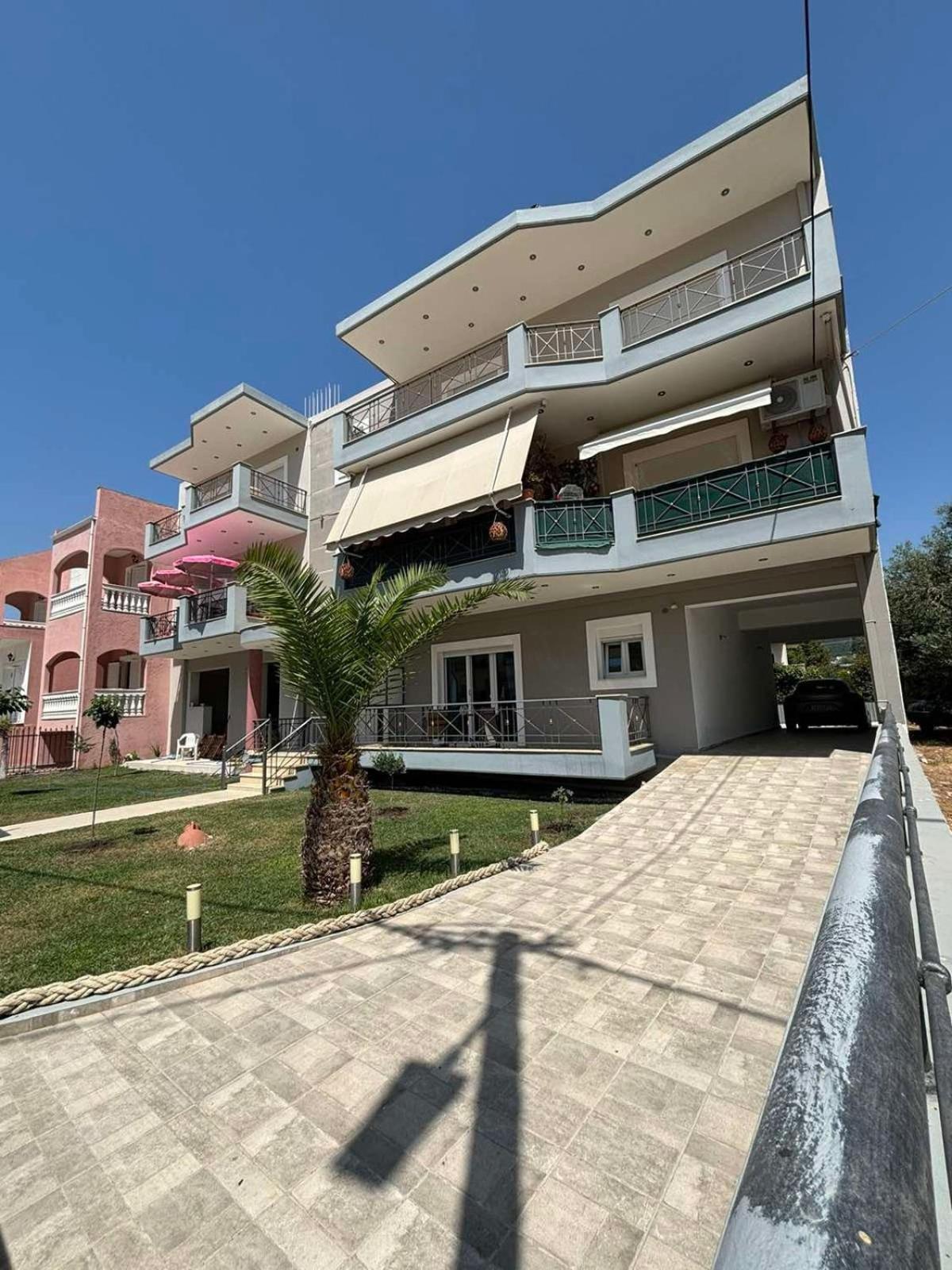 Nova Ledeza Nl Appartement Igoemenitsa Buitenkant foto